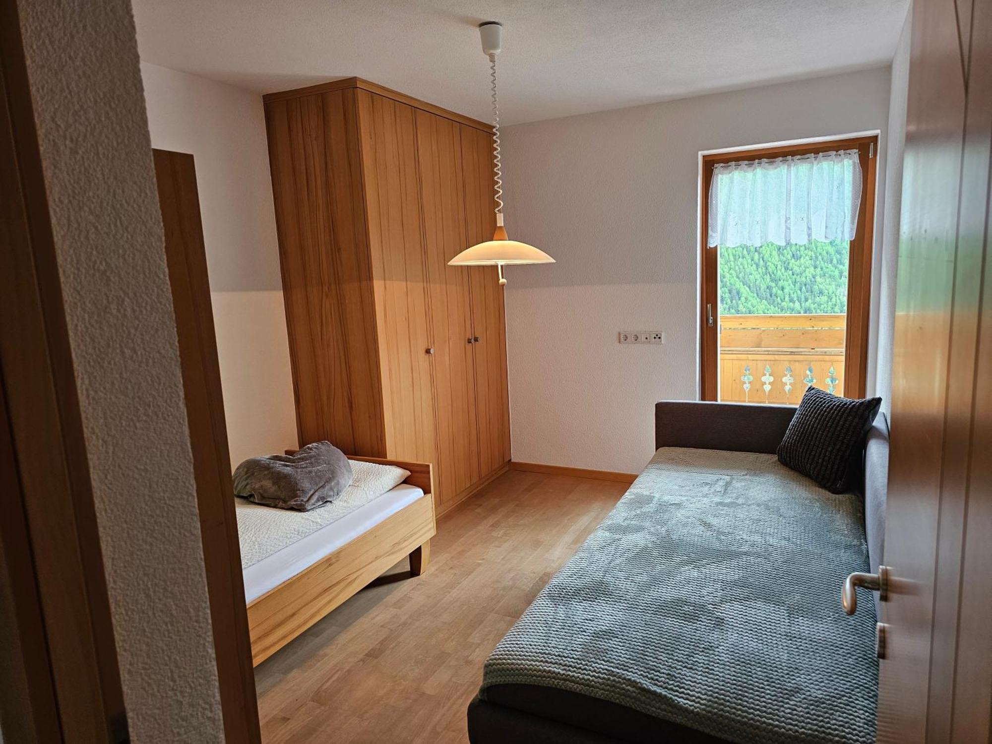 Alpenblick Lodge Tscholl Мартелло Екстер'єр фото