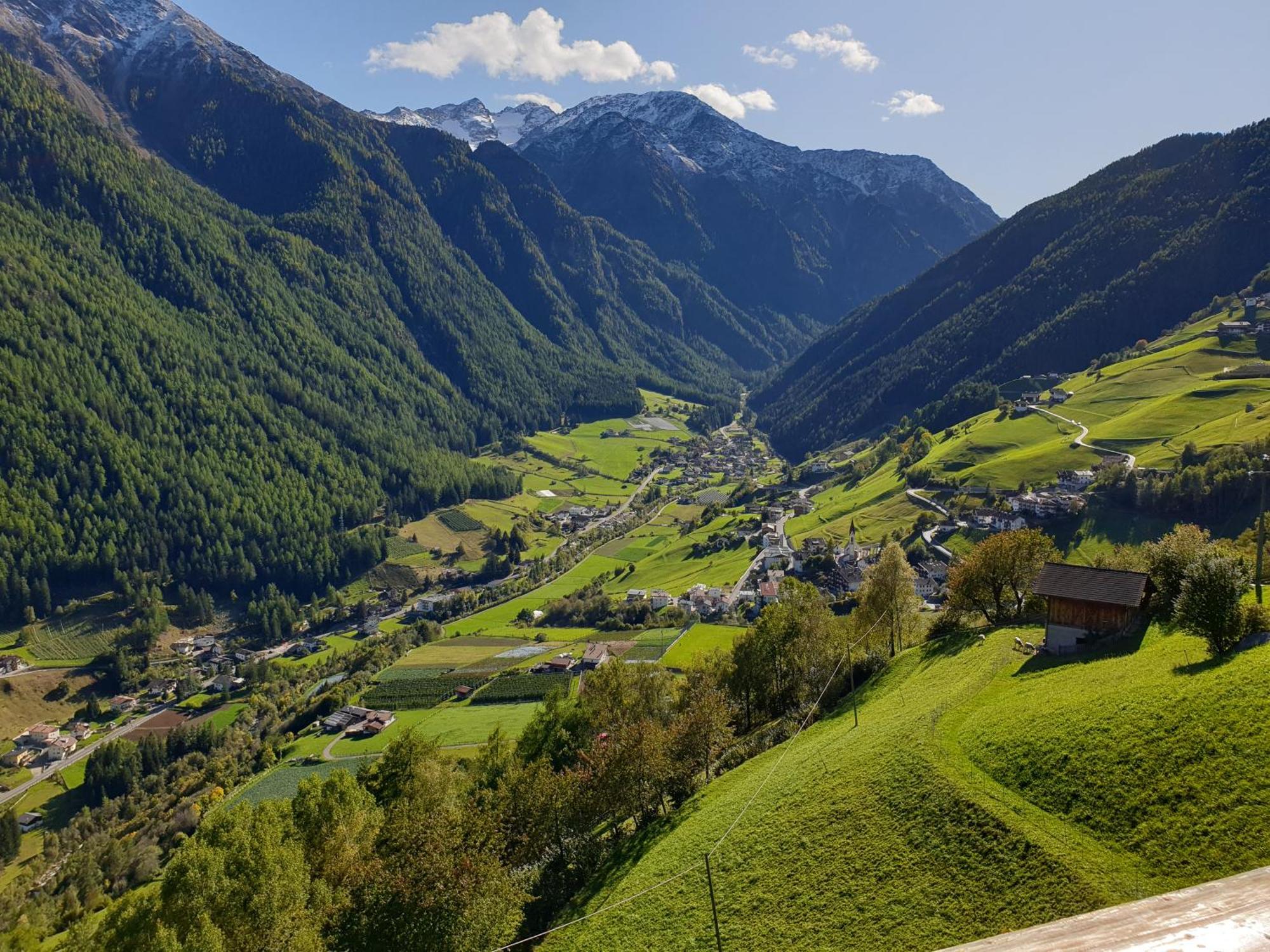 Alpenblick Lodge Tscholl Мартелло Екстер'єр фото